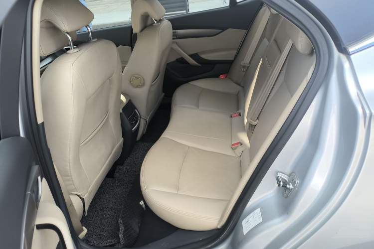Used BAIC Senova D60 2014 1.8T Automatic Elite Model Left Rear Seat