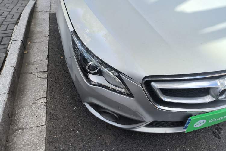 Used BAIC Senova D60 2014 1.8T Automatic Elite Model Right Front Headlight