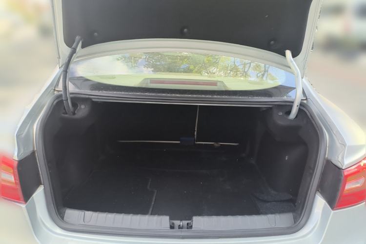 Used BAIC Senova D60 2014 1.8T Automatic Elite Model Trunk