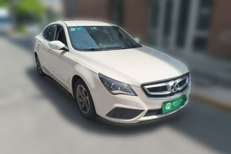 Used BAIC Senova D60 2014 1.8T manual Comfort trim level Front Right 45 Deg