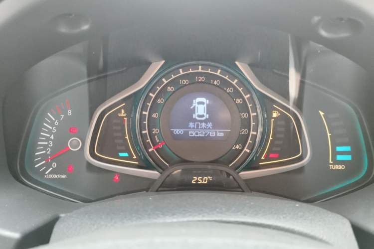 Used BAIC Senova D60 2014 1.8T manual Comfort trim level Instrument Cluster