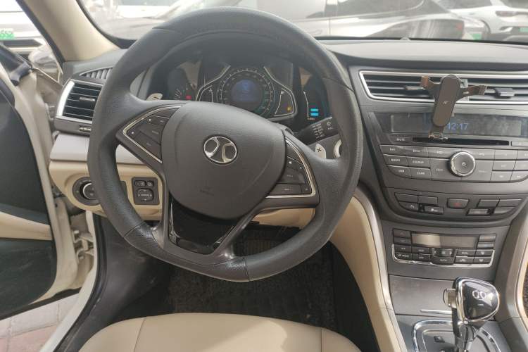 Used BAIC Senova D60 2014 1.8T Automatic Elite Model Steering Wheel