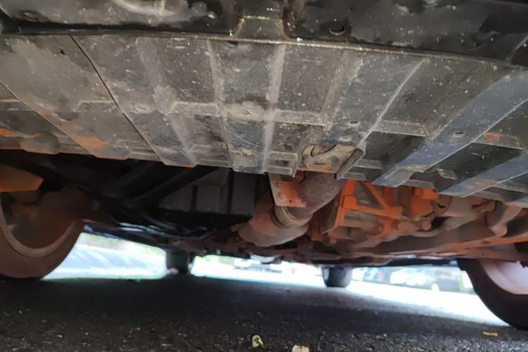 Used BAIC Senova D70 2013 2.0T Comfort Edition Chassis Front