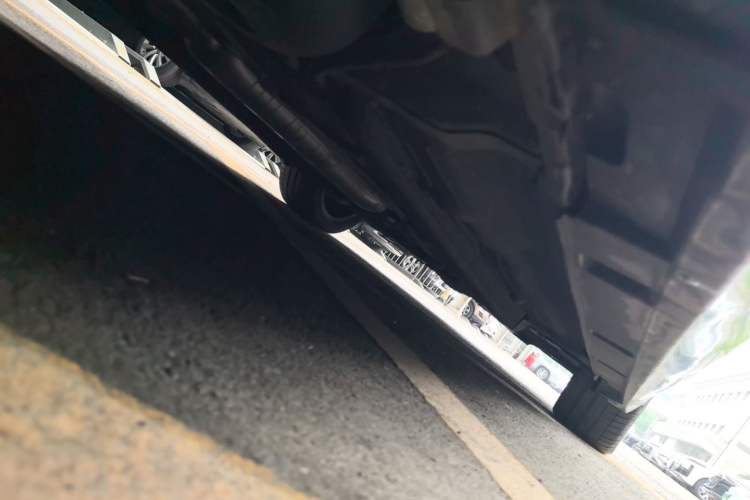 Used BAIC Senova D70 2013 1.8T Government Edition Chassis Rear Right