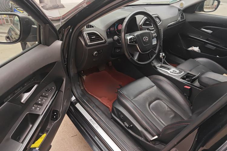 Used BAIC Senova D70 2013 2.3T Luxury Edition Driver Seat