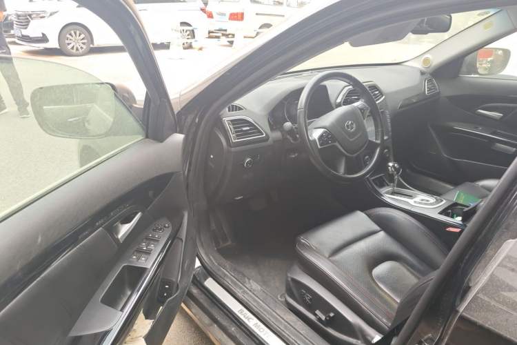 Used BAIC Senova D70 2013 1.8T Government Edition Driver Seat