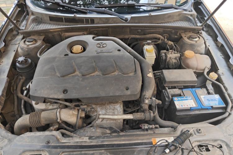 Used BAIC Senova D70 2013 2.0T Comfort Edition Engine Bay