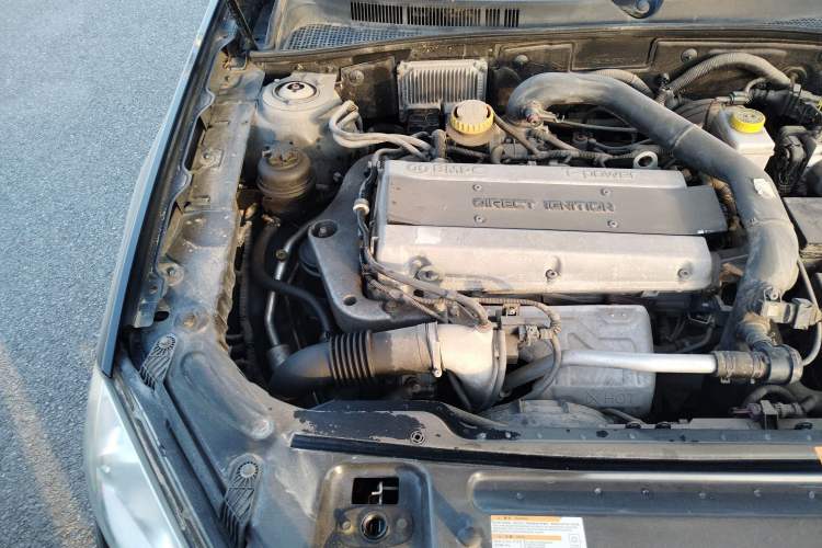 Used BAIC Senova D70 2013 2.0T Luxury Edition Engine Bay Right