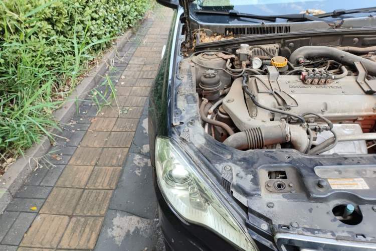 Used BAIC Senova D70 2013 2.0T Comfort Edition Engine Bay Right
