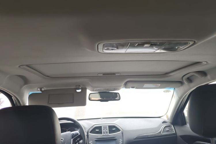 Used BAIC Senova D70 2013 1.8T Government Edition Headliner