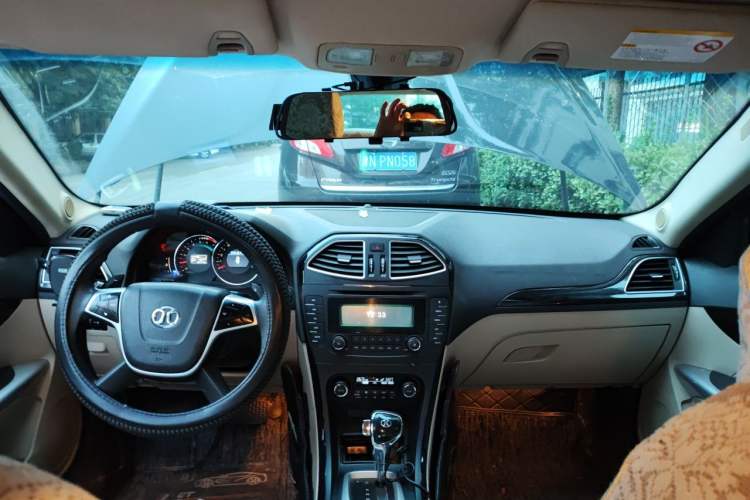 Used BAIC Senova D70 2013 2.0T Comfort Edition Headliner