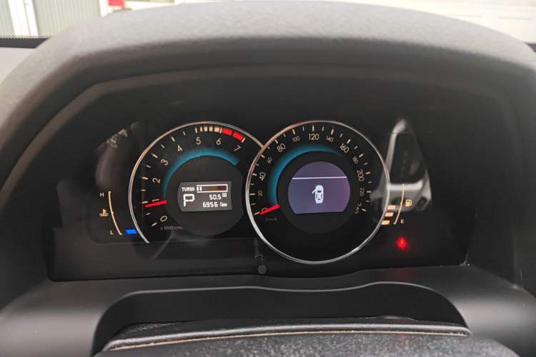Used BAIC Senova D70 2013 2.3T Luxury Edition Instrument Cluster