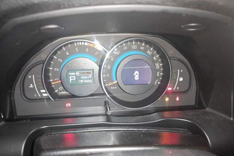 Used BAIC Senova D70 2013 2.0T Luxury Edition Instrument Cluster