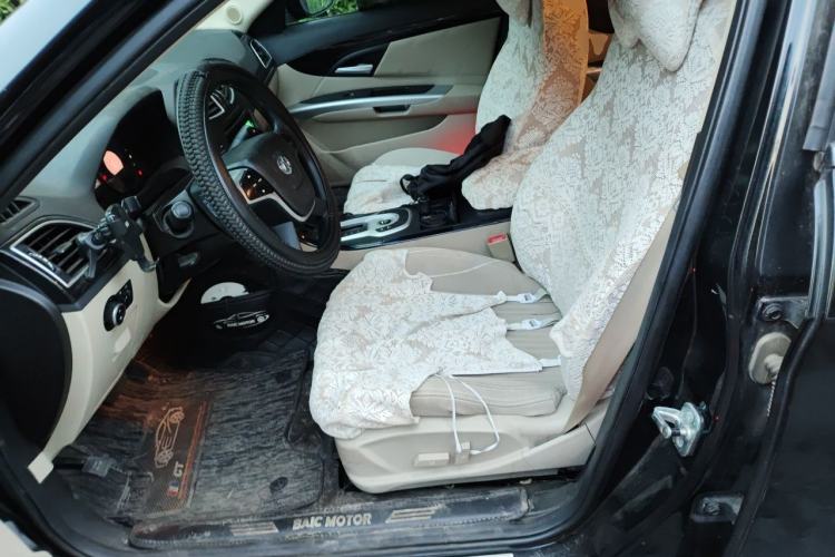 Used BAIC Senova D70 2013 2.0T Comfort Edition Left Front Seat