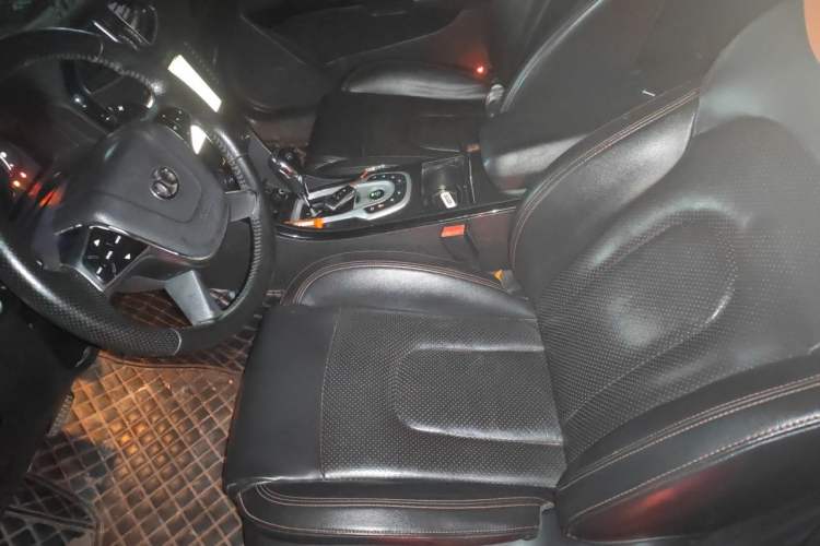 Used BAIC Senova D70 2013 2.0T Luxury Edition Left Front Seat