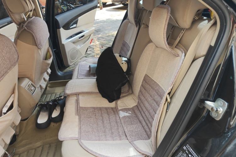 Used BAIC Senova D70 2013 2.0T Comfort Edition Left Rear Seat