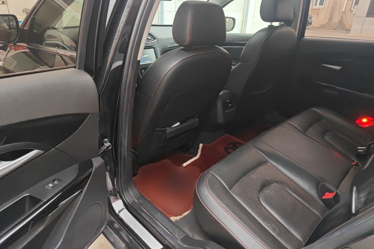 Used BAIC Senova D70 2013 2.3T Luxury Edition Left Rear Seat