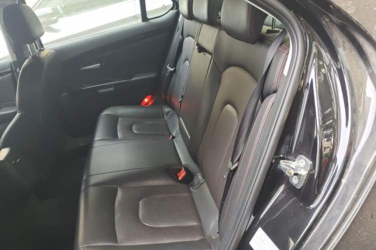 Used BAIC Senova D70 2013 1.8T Government Edition Left Rear Seat