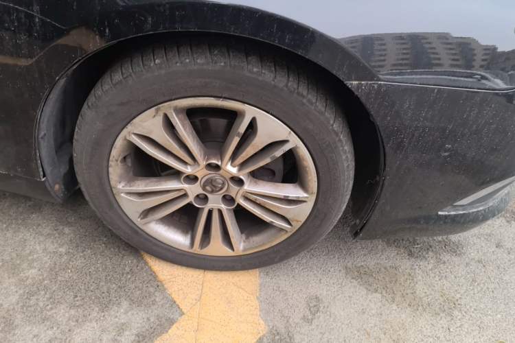 Used BAIC Senova D70 2013 1.8T Government Edition Right Front Wheel Hub