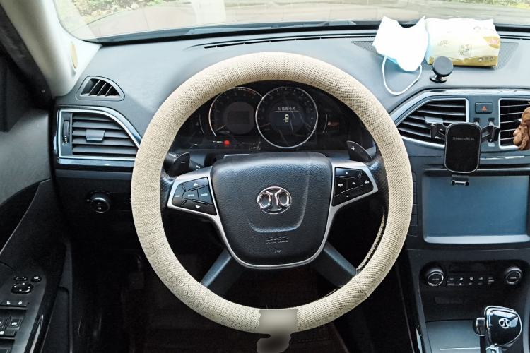 Used BAIC Senova D70 2013 2.0T Luxury Edition Steering Wheel