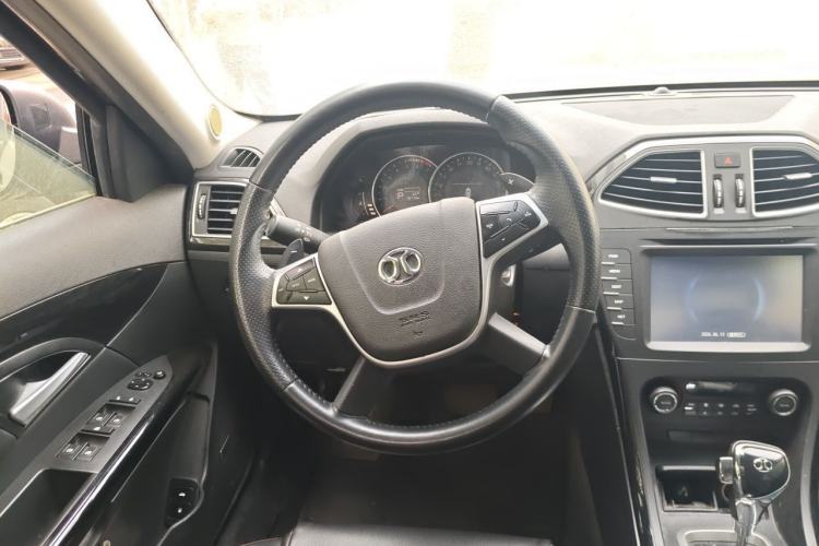 Used BAIC Senova D70 2013 1.8T Government Edition Steering Wheel