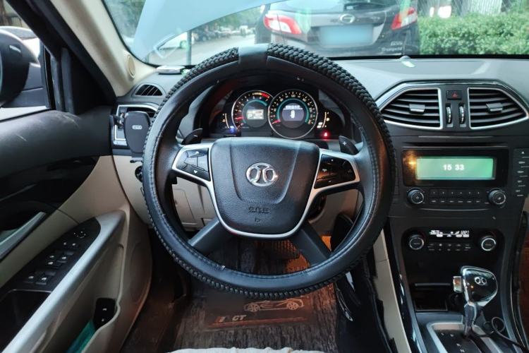 Used BAIC Senova D70 2013 2.0T Comfort Edition Steering Wheel