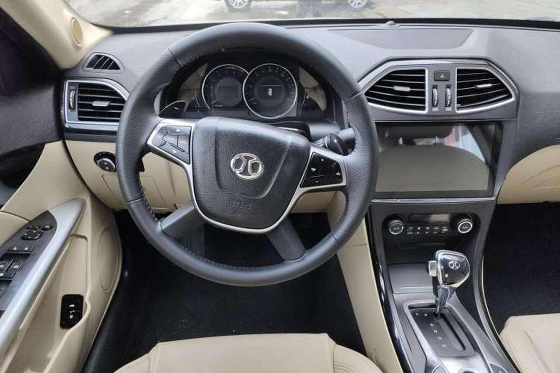 Used BAIC Senova D70 2013 2.0T Elite Edition Steering Wheel