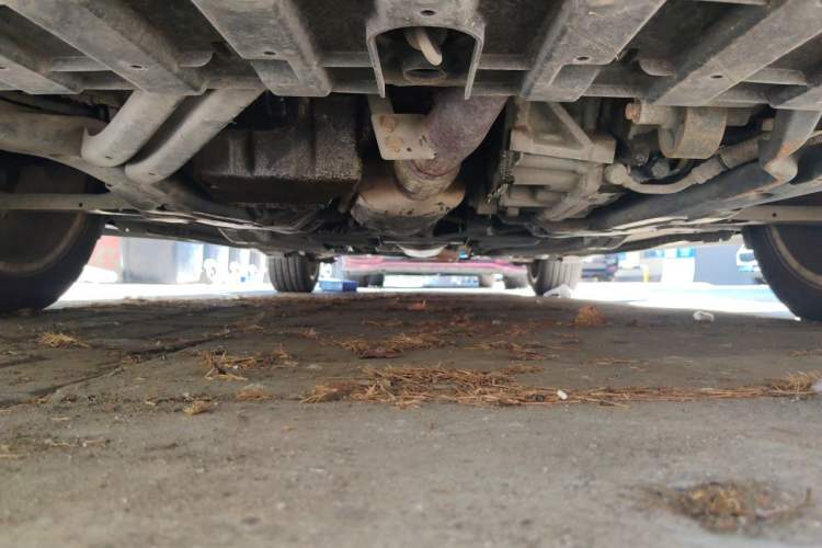 Used BAIC Senova D70 2013 2.0T Comfort Edition Chassis Front