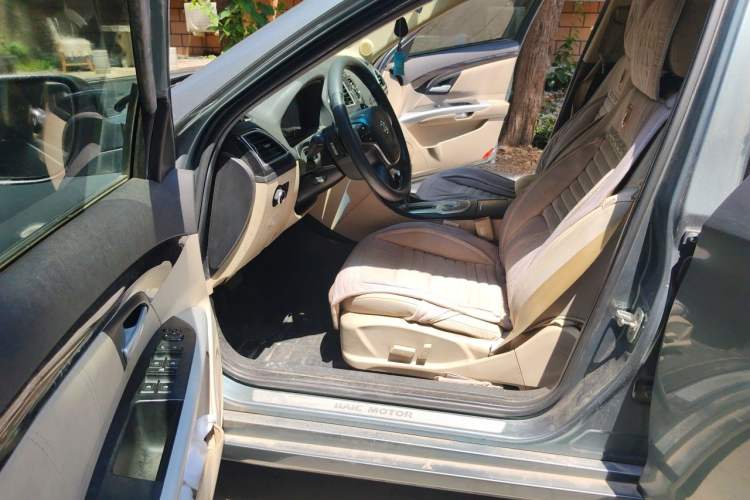 Used BAIC Senova D70 2013 2.0T Comfort Edition Driver Seat
