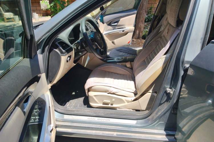 Used BAIC Senova D70 2013 2.0T Comfort Edition Left Front Seat