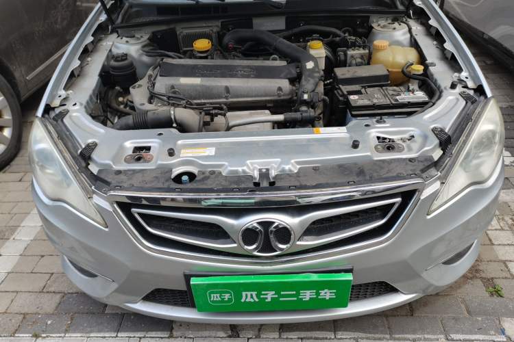 Used BAIC Senova D70 2013 2.0T Elite Edition Engine Bay