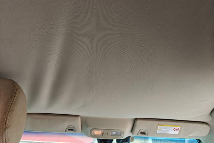 Used BAIC Senova D70 2013 2.0T Comfort Edition Headliner