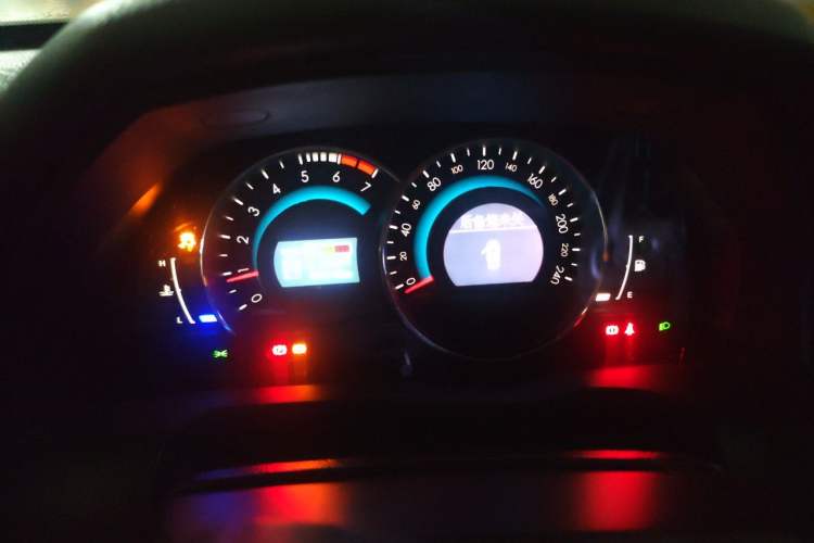 Used BAIC Senova D70 2013 2.0T Luxury Edition Instrument Cluster