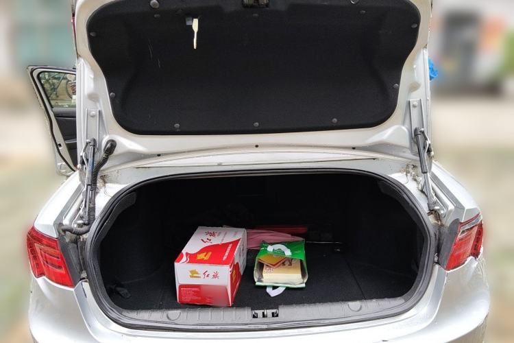 Used BAIC Senova D70 2013 2.3T Luxury Edition Trunk
