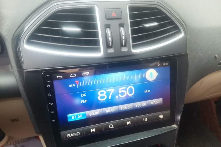 Used BAIC Senova D70 2013 1.8T Government Edition Audio And AC Panel