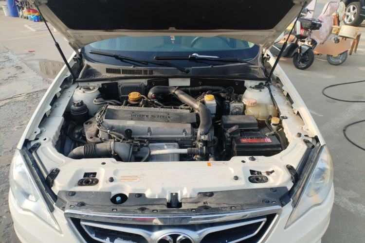 Used BAIC Senova D70 2013 2.0T Comfort Edition Engine Bay