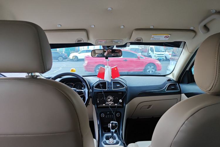 Used BAIC Senova D70 2013 1.8T Government Edition Headliner