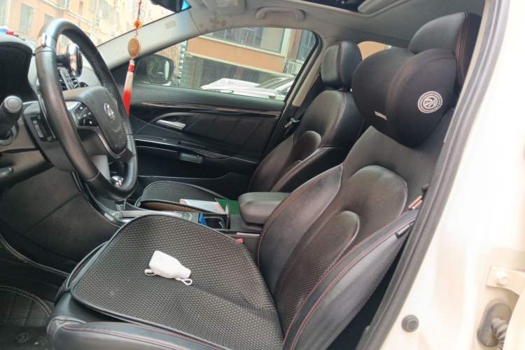Used BAIC Senova D70 2013 2.0T Luxury Edition Left Front Seat