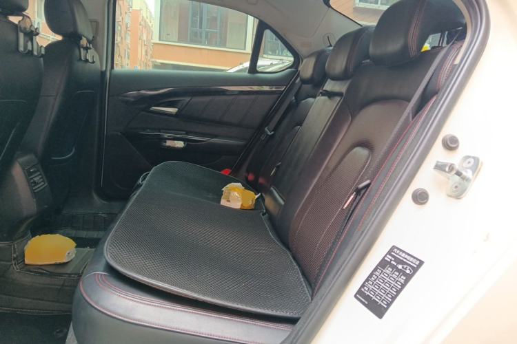Used BAIC Senova D70 2013 2.0T Luxury Edition Left Rear Seat