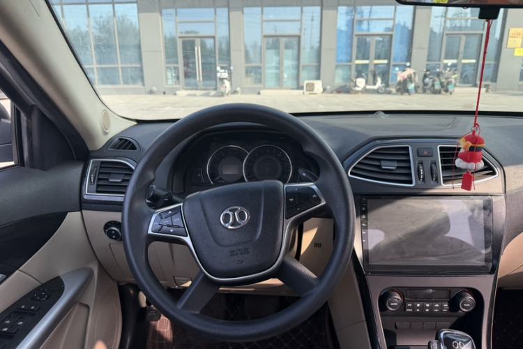 Used BAIC Senova D70 2013 2.0T Comfort Edition Steering Wheel