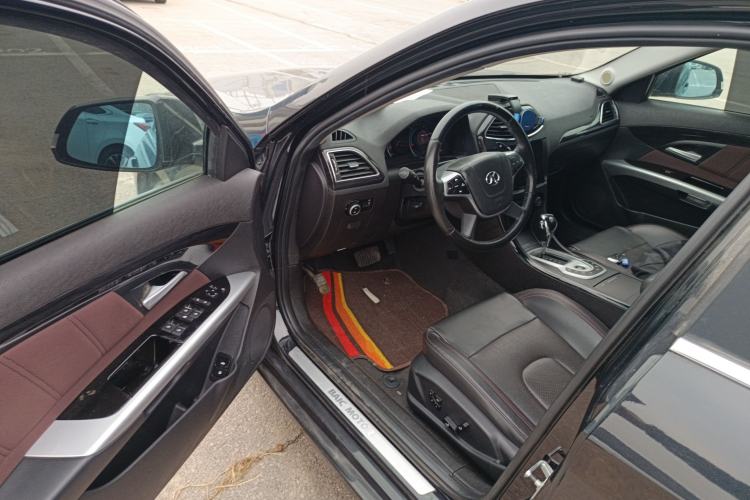 Used BAIC Senova D70 2018 Performance Edition 1.8T Prestige Edition Driver Seat