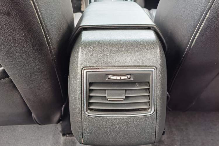 Used BAIC Senova D70 2018 Performance Version 1.8T Comfort Version Exterior 8
