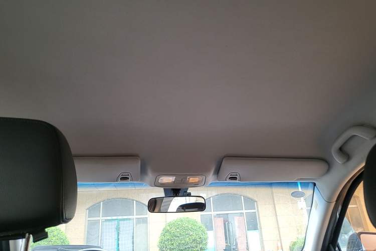 Used BAIC Senova D70 2018 Performance Version 1.8T Comfort Version Headliner