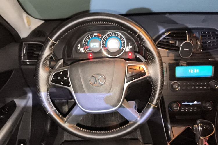 Used BAIC Senova D70 2018 Performance Version 1.8T Comfort Version Steering Wheel