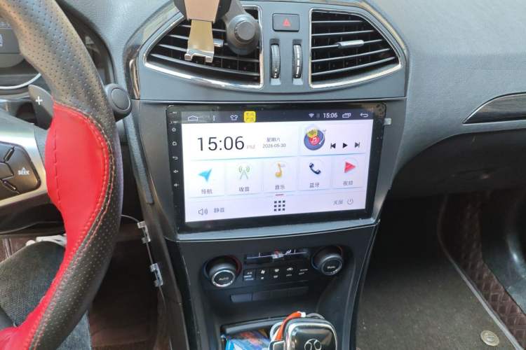 Used BAIC Senova D70 2018 Performance Version 1.8T Comfort Version Audio And AC Panel