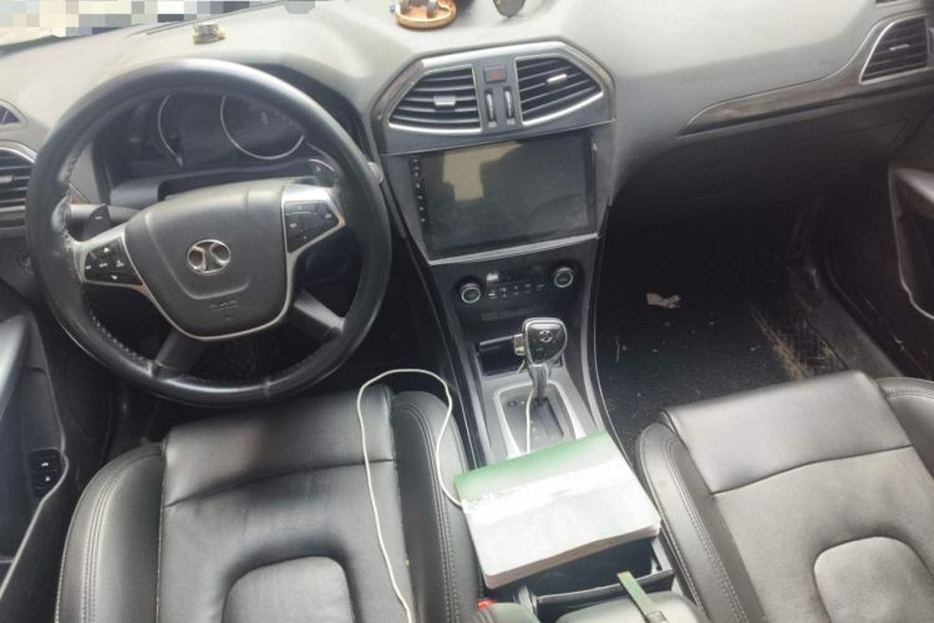 Used BAIC Senova D70 2018 Performance Version 1.8T Comfort Version Center Console