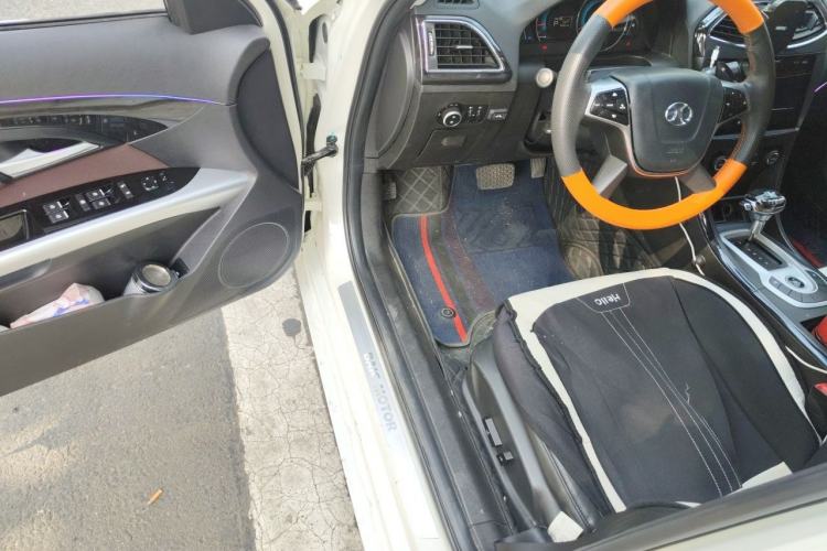 Used BAIC Senova D70 2018 Performance Version 1.8T Comfort Version Driver Seat