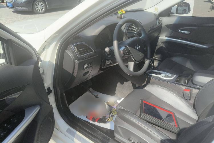 Used BAIC Senova D70 2018 Performance Version 1.8T Comfort Version Driver Seat