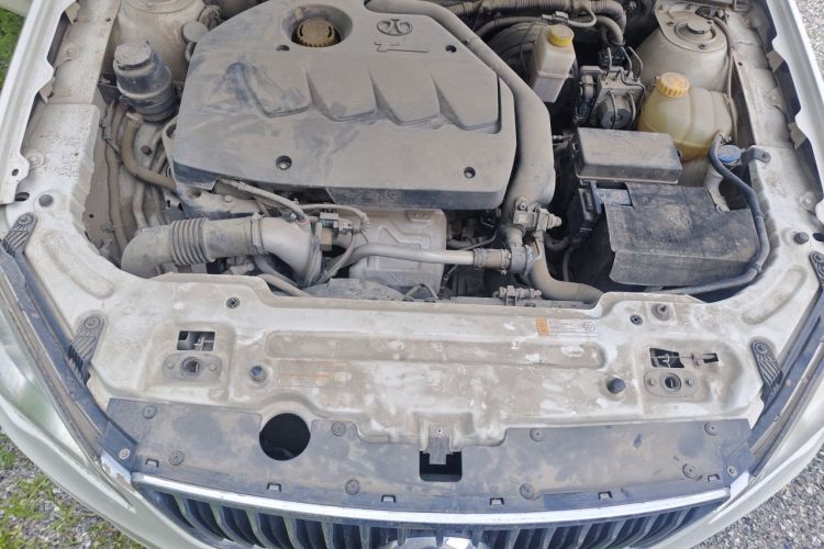 Used BAIC Senova D70 2018 Performance Version 1.8T Comfort Version Engine Bay