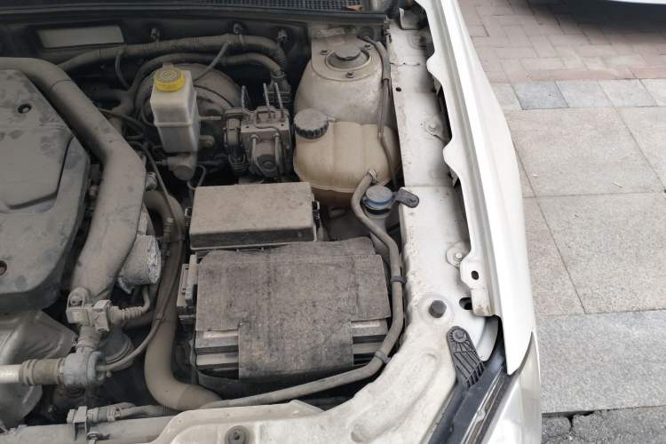 Used BAIC Senova D70 2018 Performance Version 1.8T Comfort Version Engine Bay Left